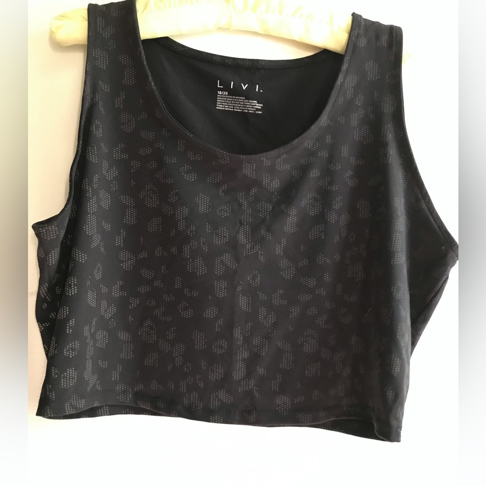 Livi Active crop tank